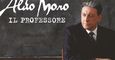 aldo moro il professore replica